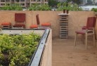 Shortrooftop-and-balcony-gardens-3.jpg; ?>